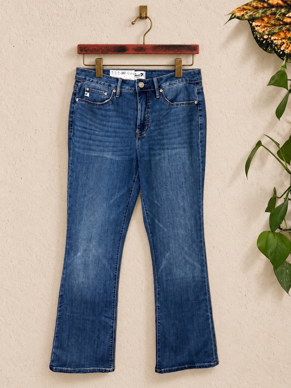 Seven7 High Rise Slim Bootcut Jeans NWT Women’s Size 8